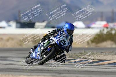 media/Dec-07-2025-CVMA (Sun) [[3e7d2de5dc]]/Race 7-Formula Lightweight Twins Shootout/